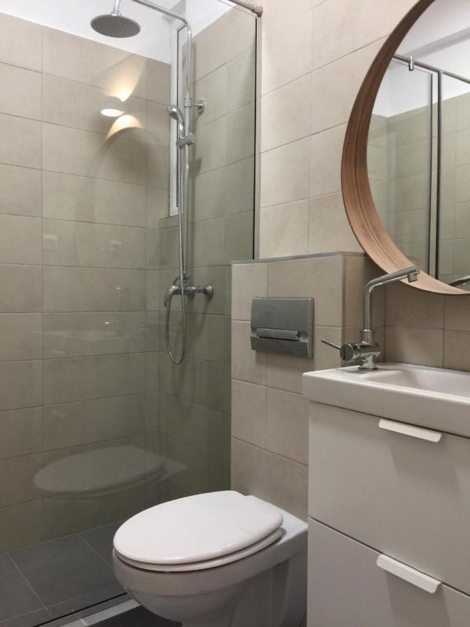 Sweet Guest Apartment Bucureşti Ngoại thất bức ảnh
