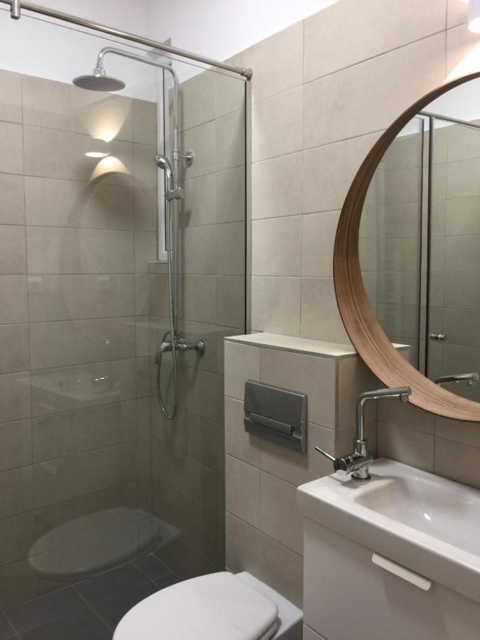 Sweet Guest Apartment Bucureşti Ngoại thất bức ảnh